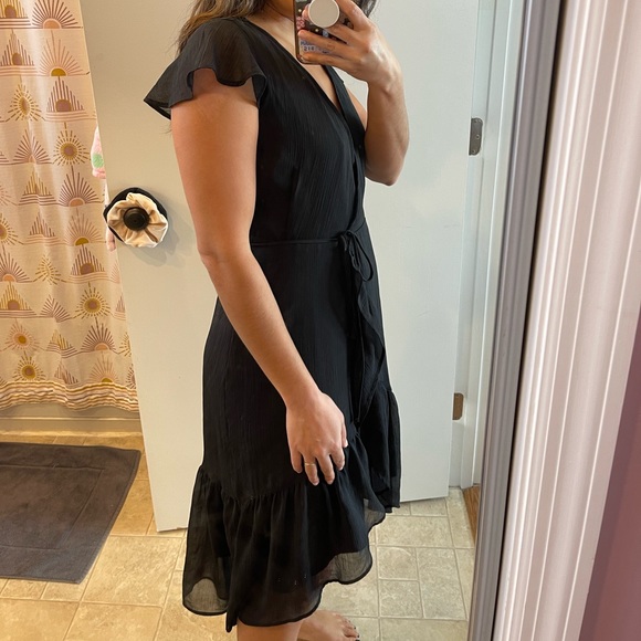 Abercrombie & Fitch wrap dress - Picture 2 of 10